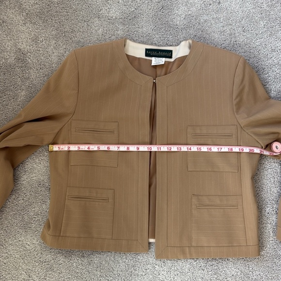 NWOT Harve Benard Tan Blazer Cropped Structured size 14 - Picture 4 of 7